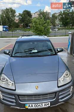 Внедорожник / Кроссовер Porsche Cayenne 2006 в 