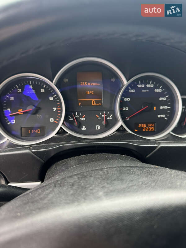 Внедорожник / Кроссовер Porsche Cayenne 2003 в Вишневом фото 11 Внедорожник / Кроссовер Porsche Cayenne 2003 в Вишневом