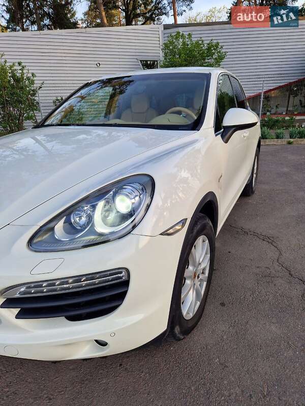 Позашляховик / Кросовер Porsche Cayenne 2010 в Вінниці