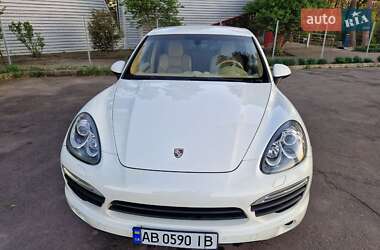Внедорожник / Кроссовер Porsche Cayenne 2010 в 