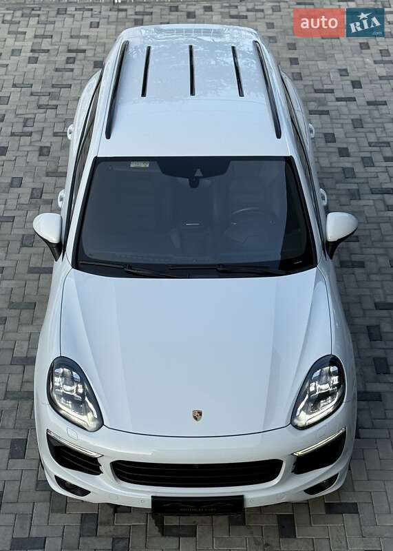 Позашляховик / Кросовер Porsche Cayenne 2016 в Одесі фото 8 Позашляховик / Кросовер Porsche Cayenne 2016 в Одесі