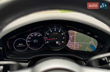Внедорожник / Кроссовер Porsche Cayenne 2018 в 