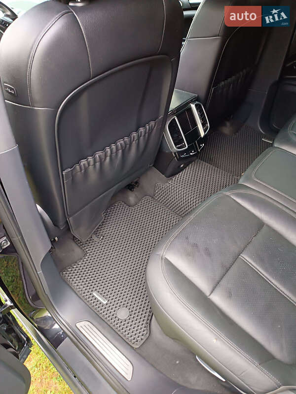 Позашляховик / Кросовер Porsche Cayenne 2010 в Жашківу фото 15 Позашляховик / Кросовер Porsche Cayenne 2010 в Жашківу