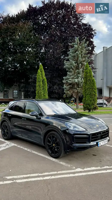 Porsche Cayenne
