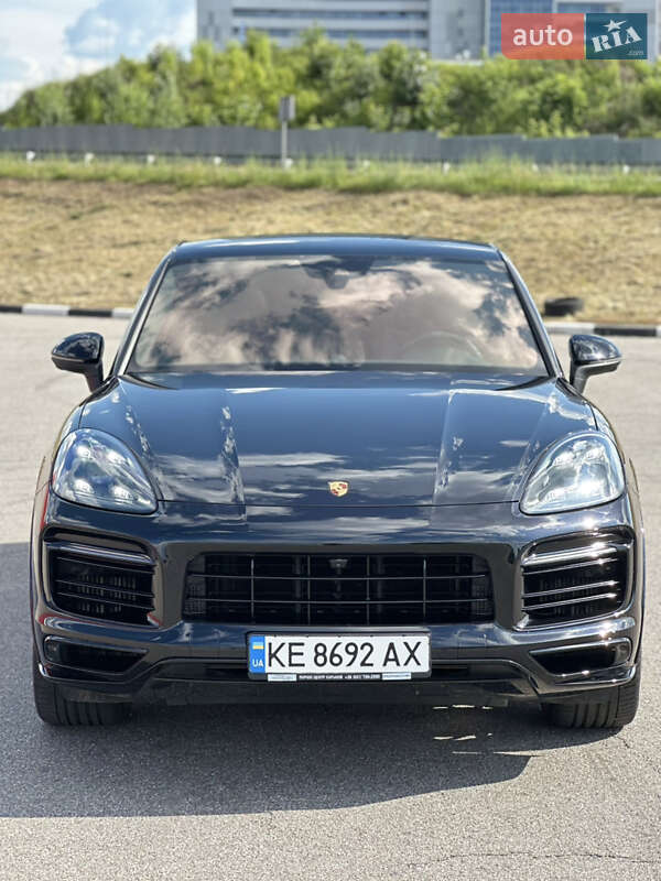 Внедорожник / Кроссовер Porsche Cayenne 2019 в Киеве