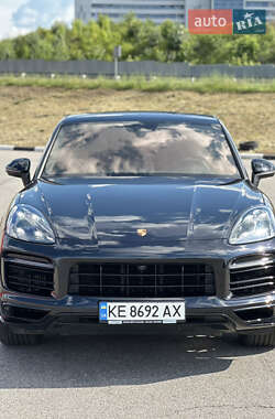 Внедорожник / Кроссовер Porsche Cayenne 2019 в 