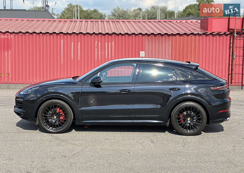 Внедорожник / Кроссовер Porsche Cayenne 2019 в Киеве
