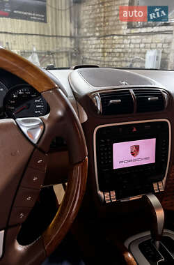 Позашляховик / Кросовер Porsche Cayenne 2007 в 