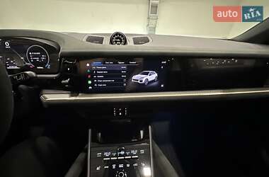 Позашляховик / Кросовер Porsche Cayenne 2024 в 