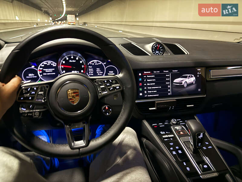 Внедорожник / Кроссовер Porsche Cayenne 2023 в Ровно