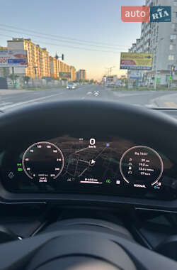Позашляховик / Кросовер Porsche Cayenne 2024 в 