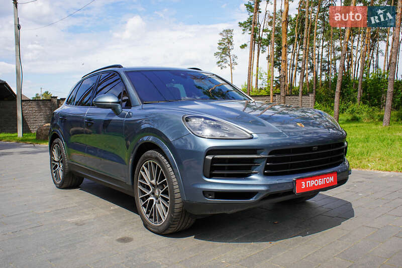 Внедорожник / Кроссовер Porsche Cayenne 2019 в 