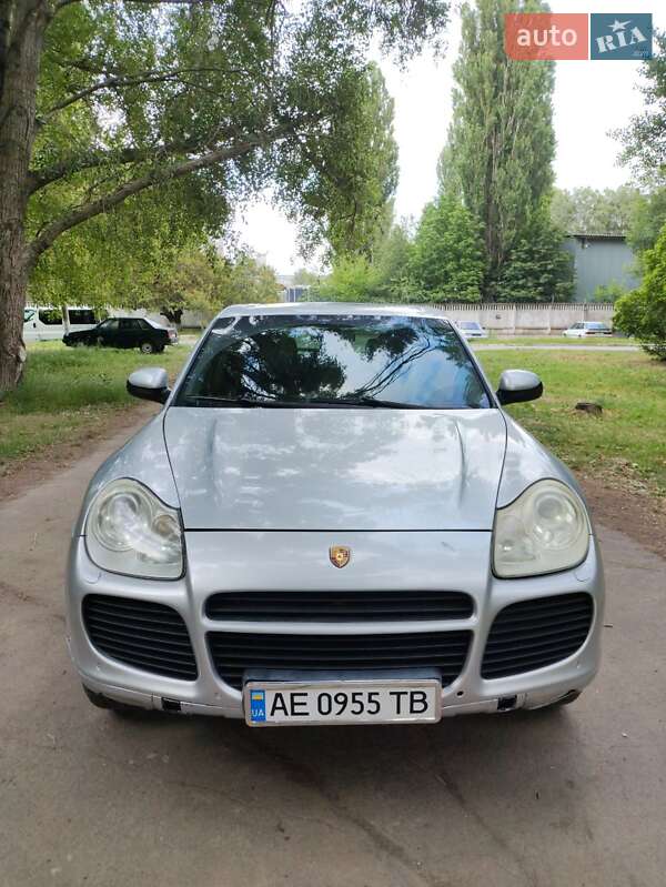 Позашляховик / Кросовер Porsche Cayenne 2003 в 