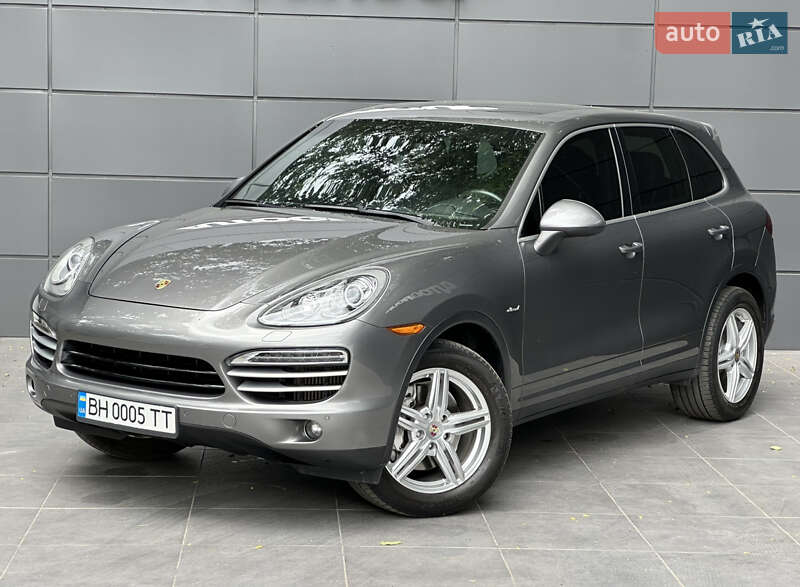 Внедорожник / Кроссовер Porsche Cayenne 2014 в Одессе