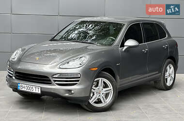 Внедорожник / Кроссовер Porsche Cayenne 2014 в 