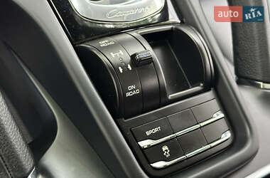 Внедорожник / Кроссовер Porsche Cayenne 2014 в 