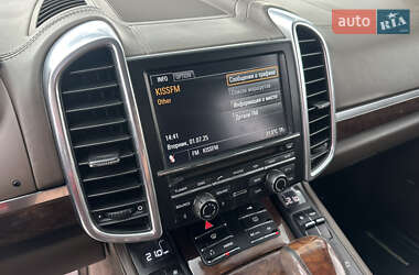 Позашляховик / Кросовер Porsche Cayenne 2010 в 