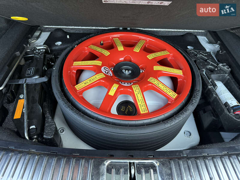 Внедорожник / Кроссовер Porsche Cayenne 2015 в Тернополе