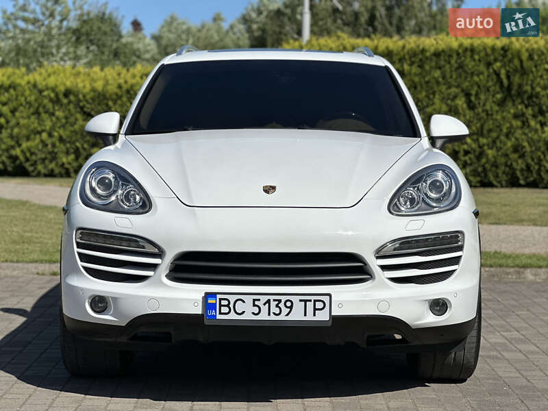 Внедорожник / Кроссовер Porsche Cayenne 2012 в Львове