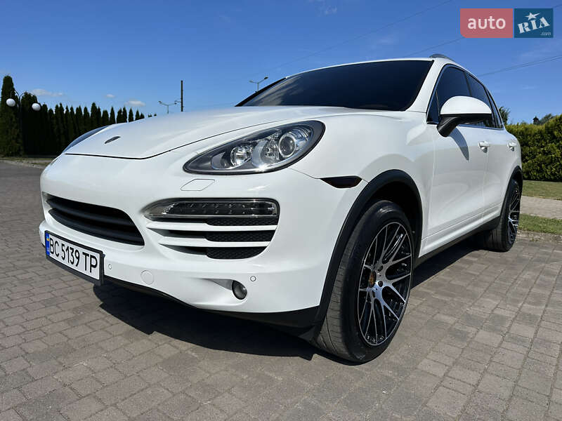 Внедорожник / Кроссовер Porsche Cayenne 2012 в Львове