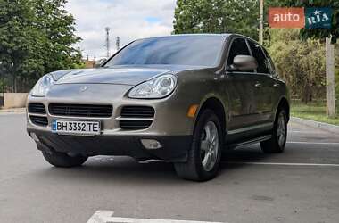 Внедорожник / Кроссовер Porsche Cayenne 2003 в 