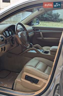 Внедорожник / Кроссовер Porsche Cayenne 2003 в 