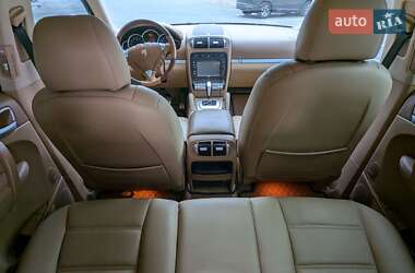 Внедорожник / Кроссовер Porsche Cayenne 2003 в 