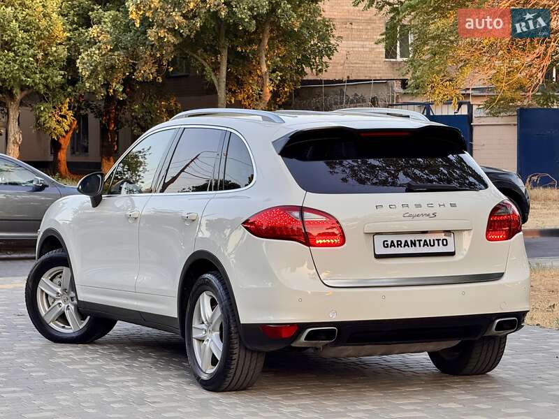 Позашляховик / Кросовер Porsche Cayenne 2011 в Одесі фото 26 Позашляховик / Кросовер Porsche Cayenne 2011 в Одесі