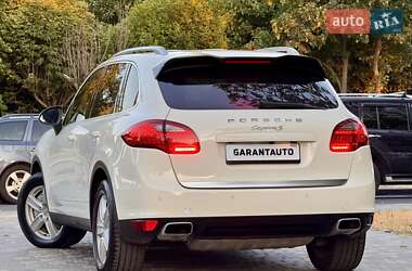 Внедорожник / Кроссовер Porsche Cayenne 2011 в 