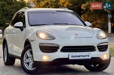 Внедорожник / Кроссовер Porsche Cayenne 2011 в 