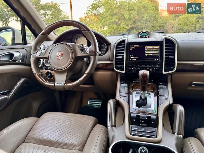 Позашляховик / Кросовер Porsche Cayenne 2011 в Одесі фото 67 Позашляховик / Кросовер Porsche Cayenne 2011 в Одесі