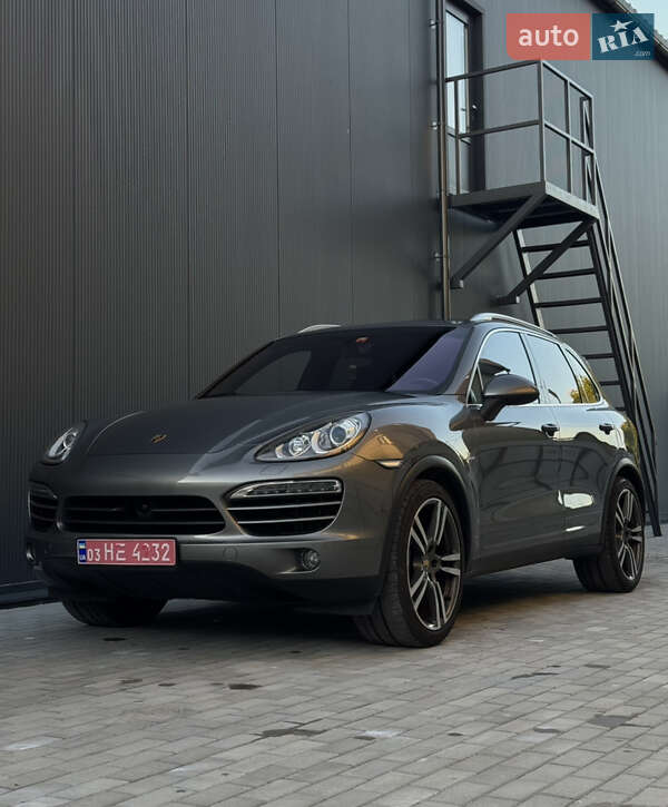 Внедорожник / Кроссовер Porsche Cayenne 2011 в Остроге фото 2 Внедорожник / Кроссовер Porsche Cayenne 2011 в Остроге