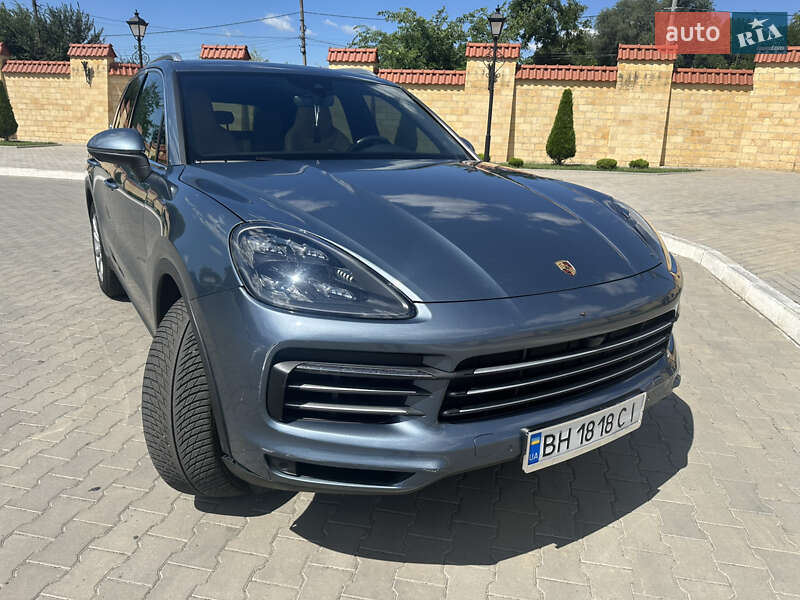 Внедорожник / Кроссовер Porsche Cayenne 2018 в Измаиле