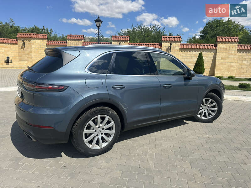 Внедорожник / Кроссовер Porsche Cayenne 2018 в Измаиле