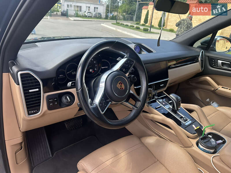 Внедорожник / Кроссовер Porsche Cayenne 2018 в Измаиле