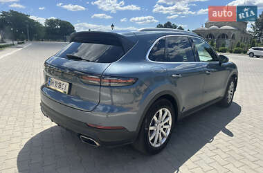 Позашляховик / Кросовер Porsche Cayenne 2018 в 