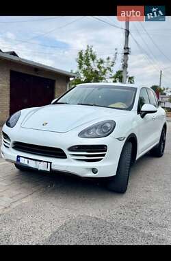 Позашляховик / Кросовер Porsche Cayenne 2013 в Дніпрі