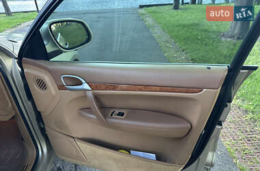 Внедорожник / Кроссовер Porsche Cayenne 2005 в 
