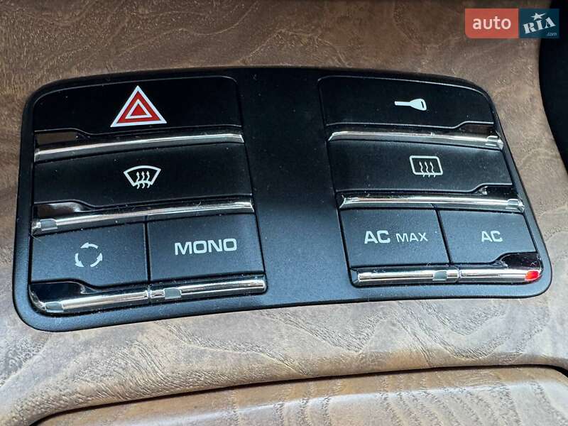 Позашляховик / Кросовер Porsche Cayenne 2010 в Києві