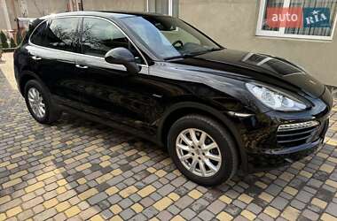 Внедорожник / Кроссовер Porsche Cayenne 2012 в 