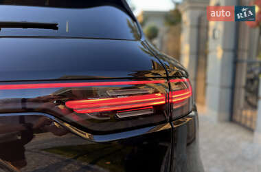 Позашляховик / Кросовер Porsche Cayenne 2022 в 