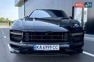 Внедорожник / Кроссовер Porsche Cayenne 2018 в 