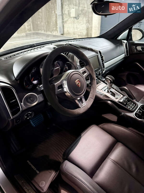 Porsche Cayenne 2013