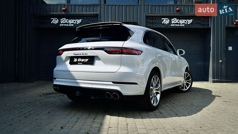 Позашляховик / Кросовер Porsche Cayenne 2020 в Львові