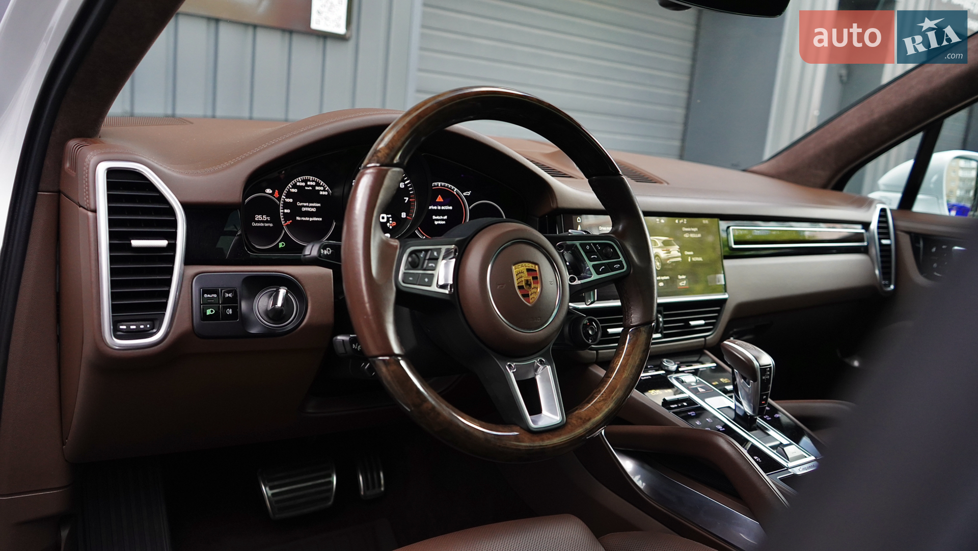 2020 Porsche Cayenne - мініатюра 27