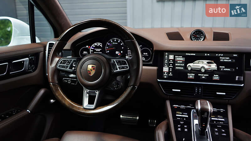 Позашляховик / Кросовер Porsche Cayenne 2020 в Львові