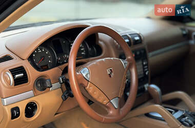 Позашляховик / Кросовер Porsche Cayenne 2008 в 
