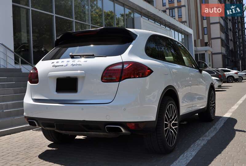 Внедорожник / Кроссовер Porsche Cayenne 2012 в Одессе фото 10 Внедорожник / Кроссовер Porsche Cayenne 2012 в Одессе