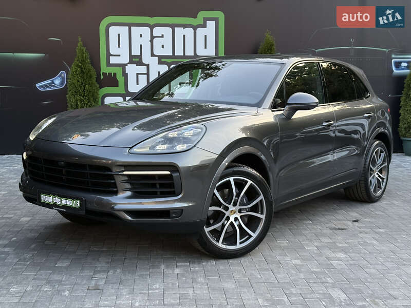 Внедорожник / Кроссовер Porsche Cayenne 2019 в Киеве