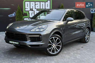 Позашляховик / Кросовер Porsche Cayenne 2019 в 